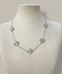 Lullu ketting